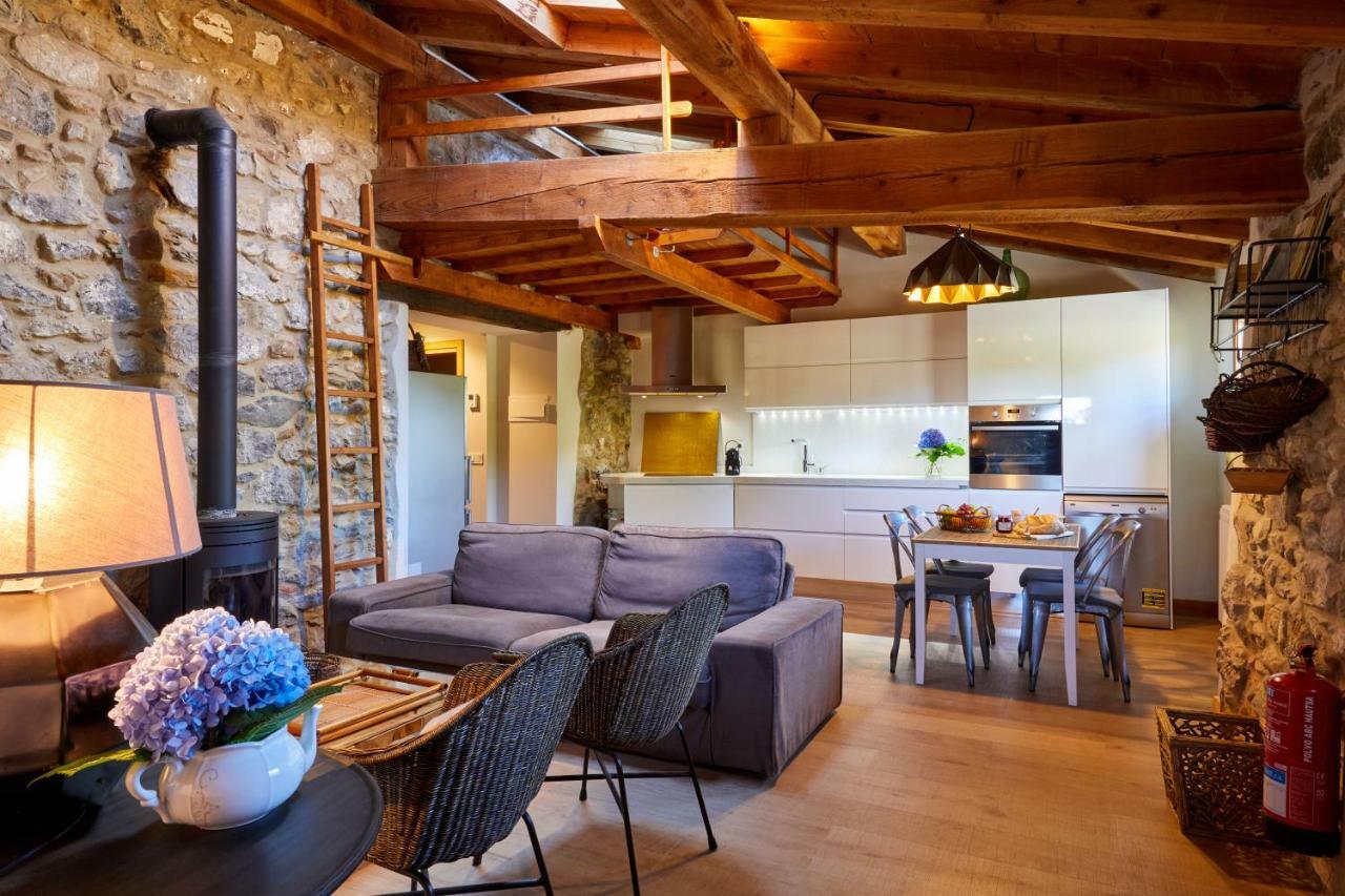 Urain Suites - Apartments At Flysch-Coast スマイア エクステリア 写真
