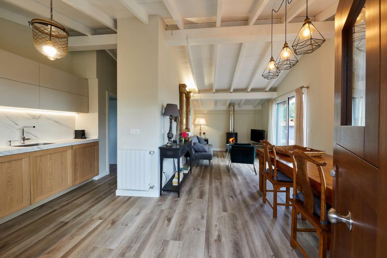 Urain Suites - Apartments At Flysch-Coast スマイア エクステリア 写真